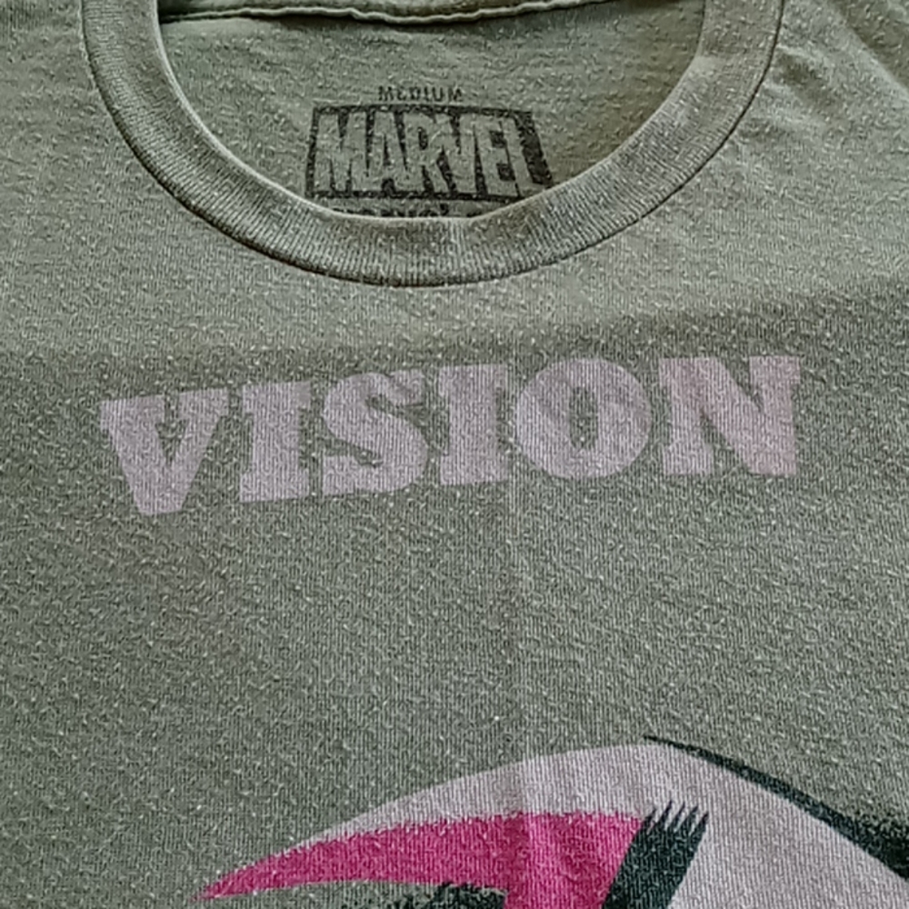 Marvel tee - Picture 4 of 4
